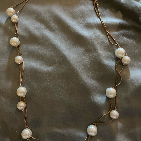 J. Crew Double Strand Pearl Necklace with dust bag - Picture 3 of 4